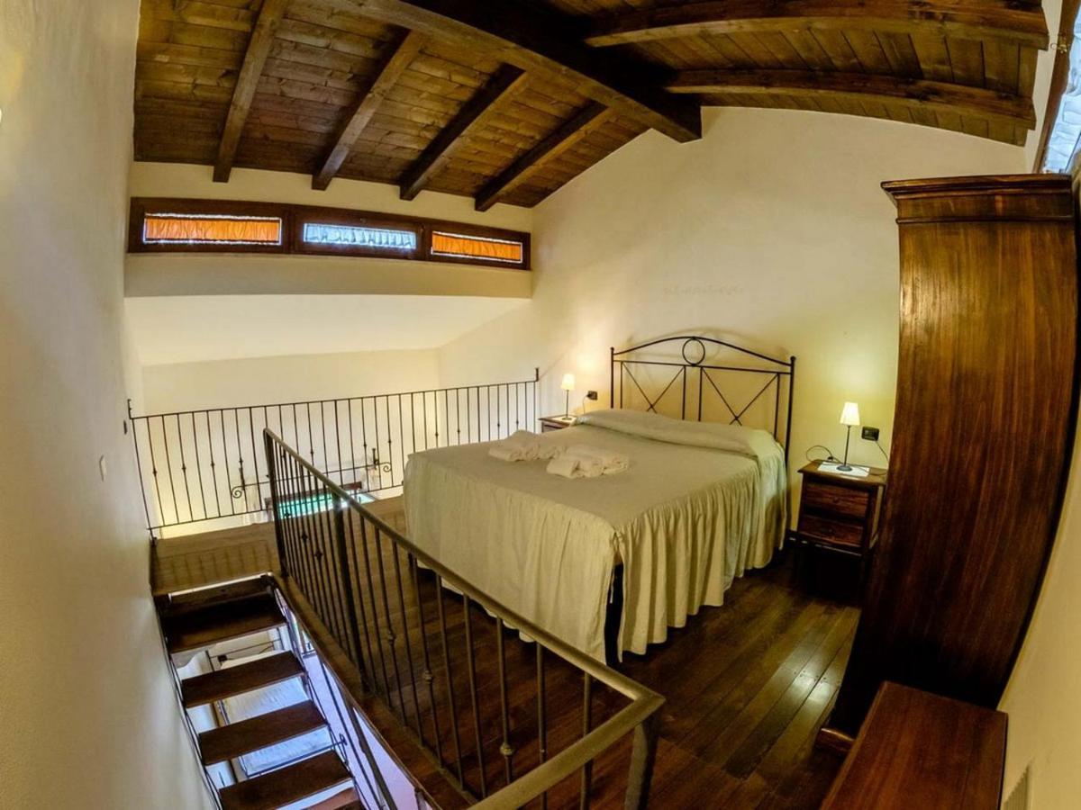 Agriturismo Poggio Corbello La Pesta Ngoại thất bức ảnh