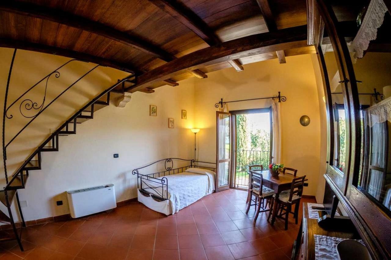 Agriturismo Poggio Corbello La Pesta Ngoại thất bức ảnh