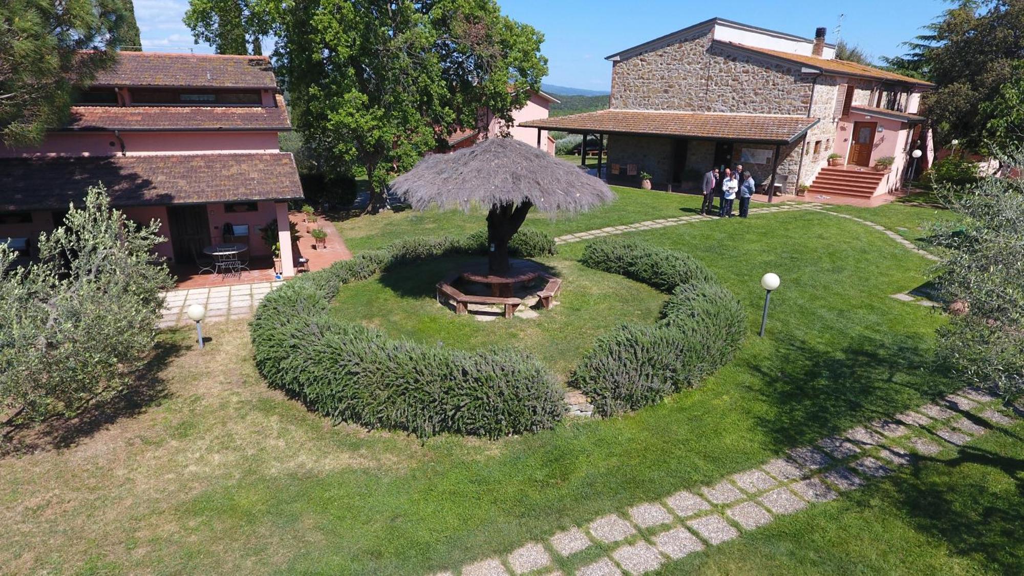 Agriturismo Poggio Corbello La Pesta Ngoại thất bức ảnh