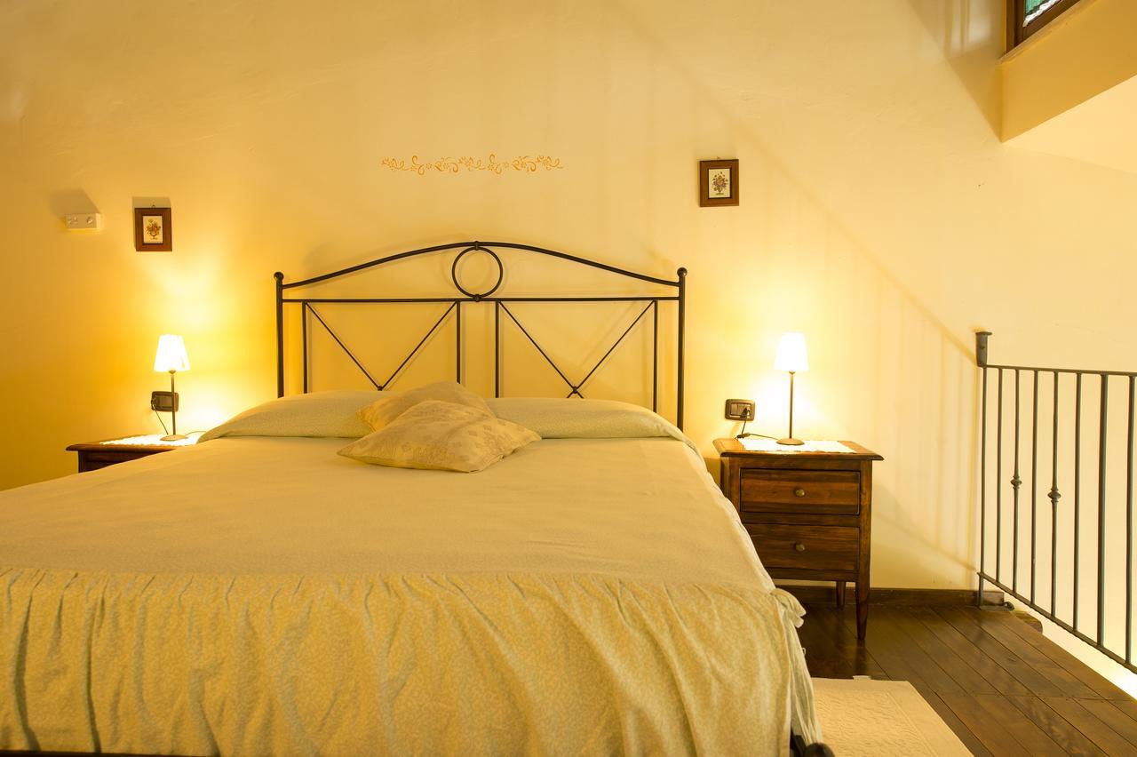 Agriturismo Poggio Corbello La Pesta Ngoại thất bức ảnh
